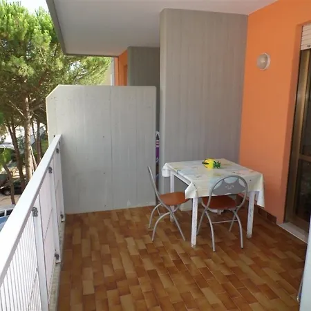 Appartement Fuer 5 Personen Ca 35 Qm In Bibione, Adriakueste Italien Und Umgebung Bibione