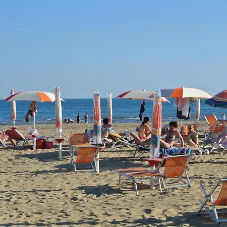 Fuer 5 Personen Ca 35 Qm In Bibione, Adriakueste Italien Und Umgebung *